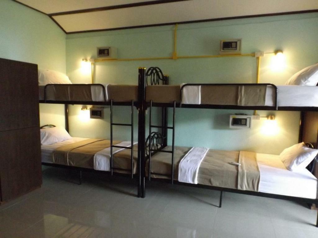 Laila​ Place Hotel Koh Lanta Ngoại thất bức ảnh