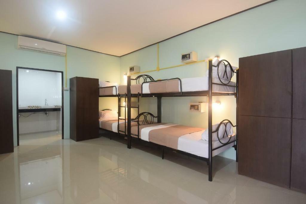 Laila​ Place Hotel Koh Lanta Ngoại thất bức ảnh