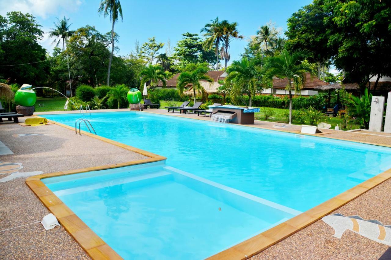 Laila​ Place Hotel Koh Lanta Ngoại thất bức ảnh